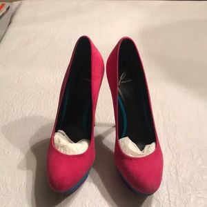 B Brian Atwood Herls